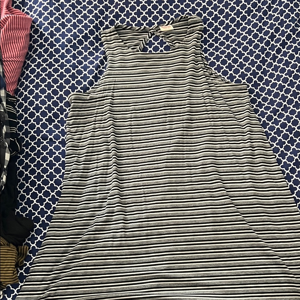 Striped Black and White Sleeveless Dress